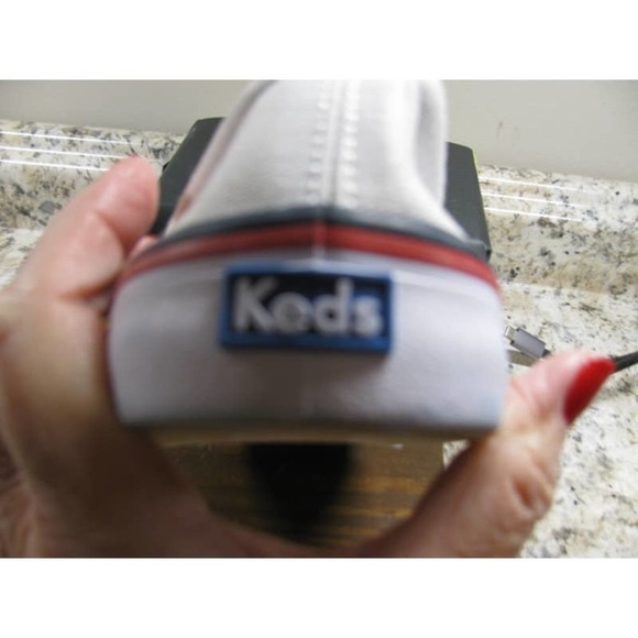 Keds sneakers, size 6 heavy duty cotton. Dryer markers on back of one shoe. - Picture 10 of 11